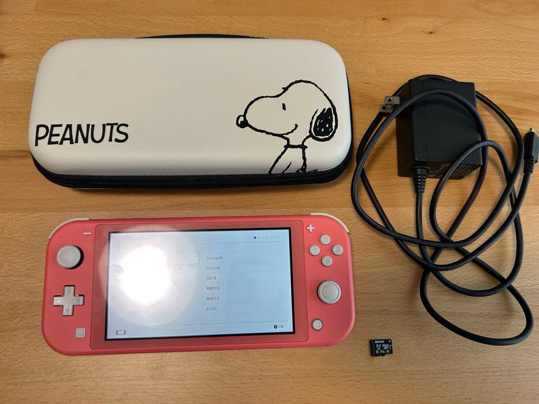 スイッチライト 本体 コーラル　ケース、SDカード付