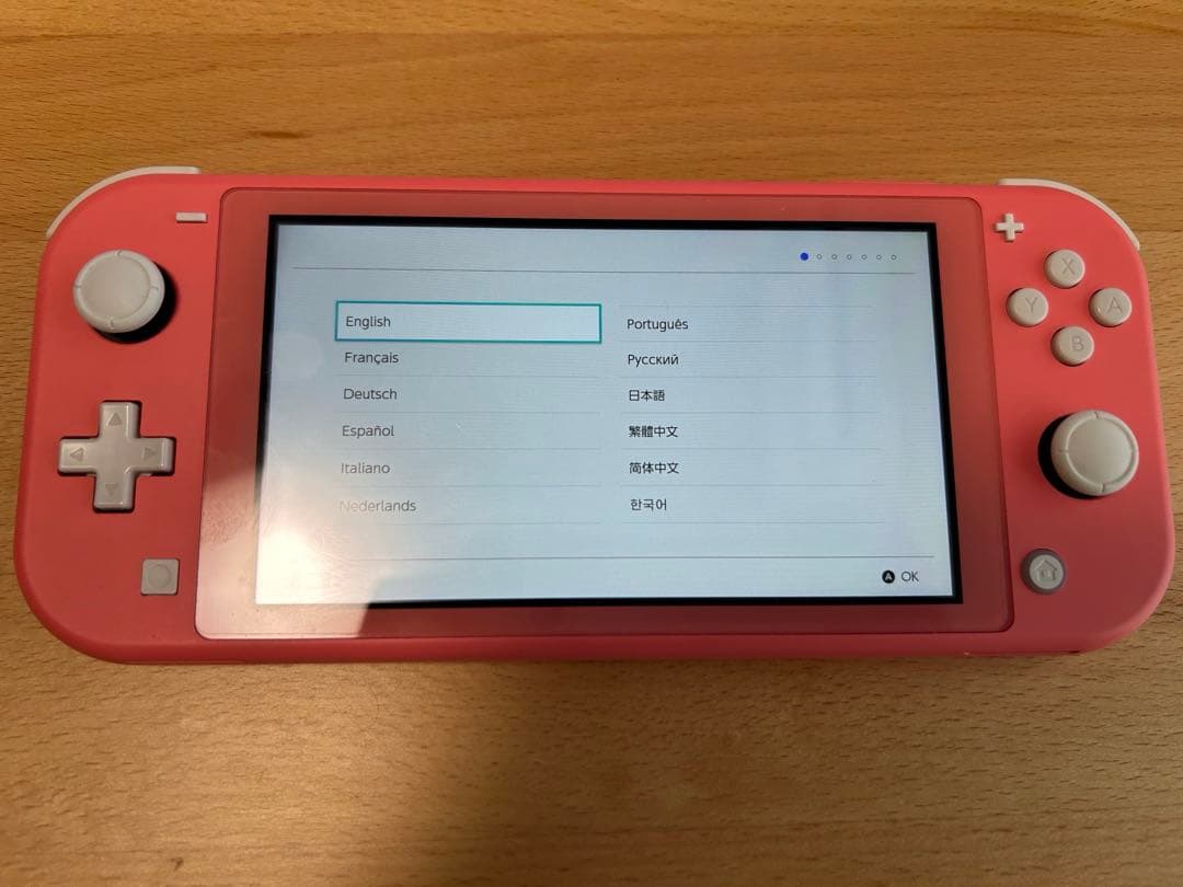 スイッチライト 本体 コーラル　ケース、SDカード付