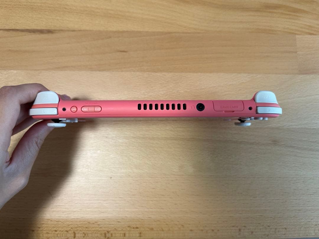 スイッチライト 本体 コーラル　ケース、SDカード付