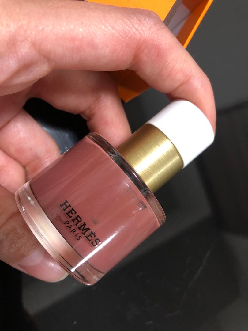 新品エルメス　エナメル