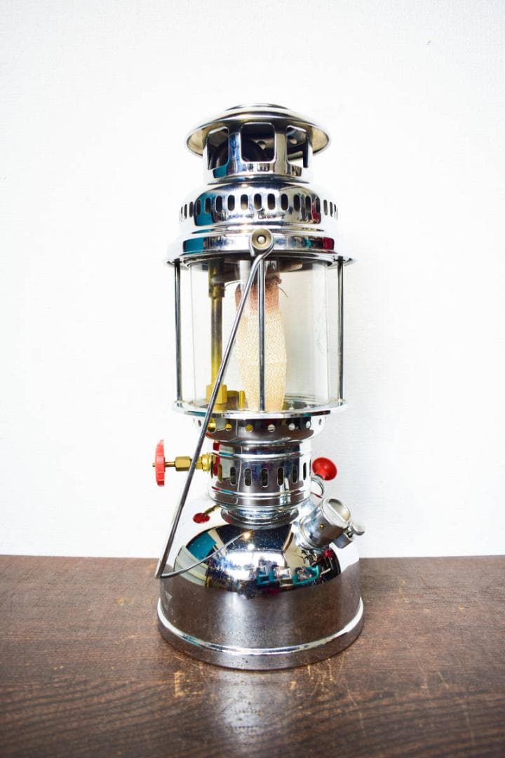 バタフライ ランタン 灯油加圧式 ヴィンテージ キャンプ