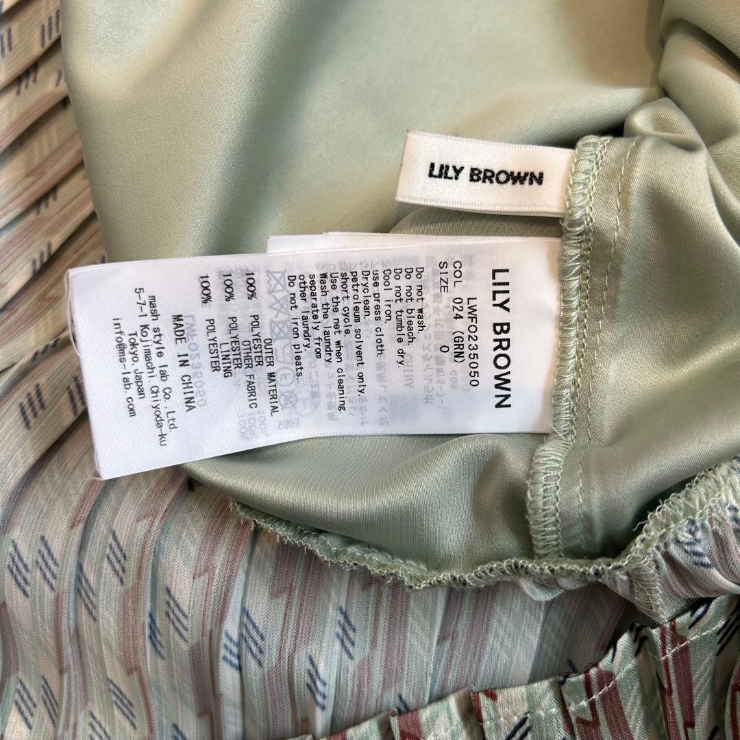 リリーブラウン　LILY BROWN　ボウタイワンピース