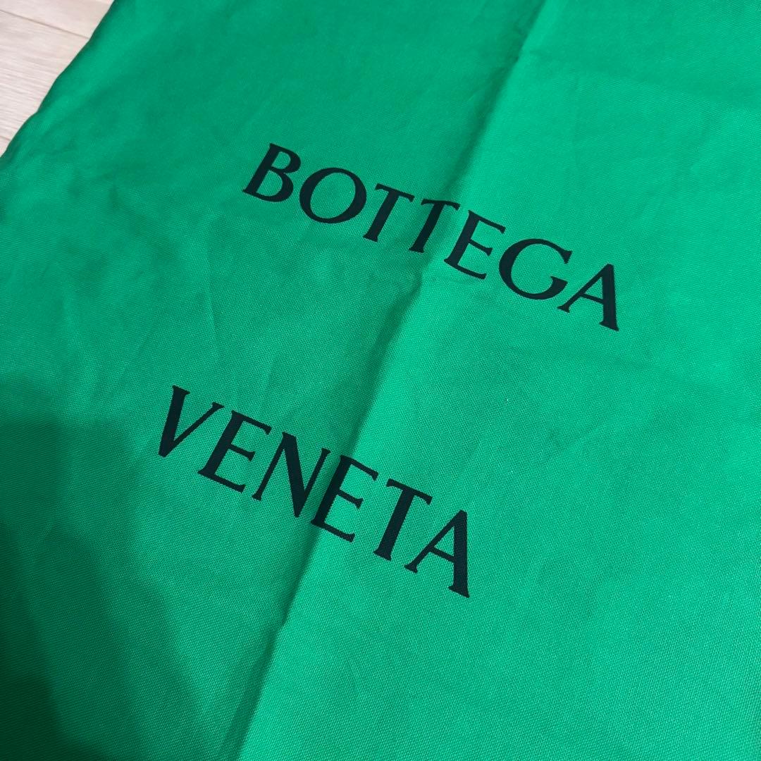 BOTTEGA VENETA ノベルティ グリーン トートバッグ ビッグサイズ