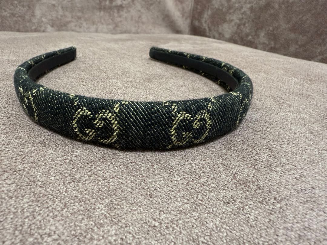 GUCCI カチューシャ　美品