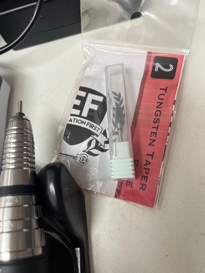 ウラワG3 ネイルマシン　美品　ビット付き