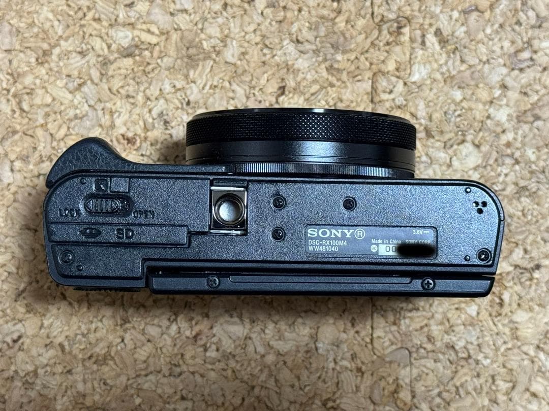 【中古】SONY RX100 IV コンパクトデジタルカメラ