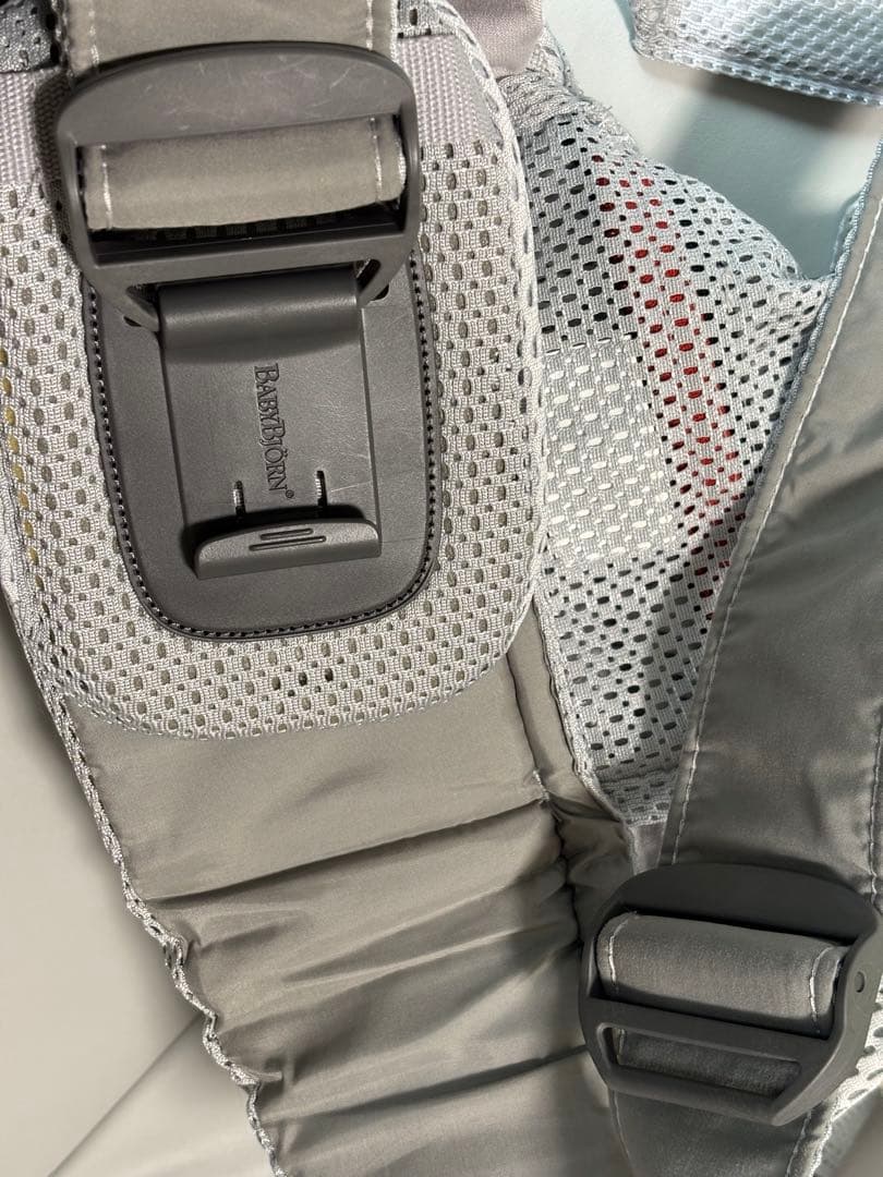 【極美品・最上級モデル】 ベビービョルン ハーモニー air シルバー