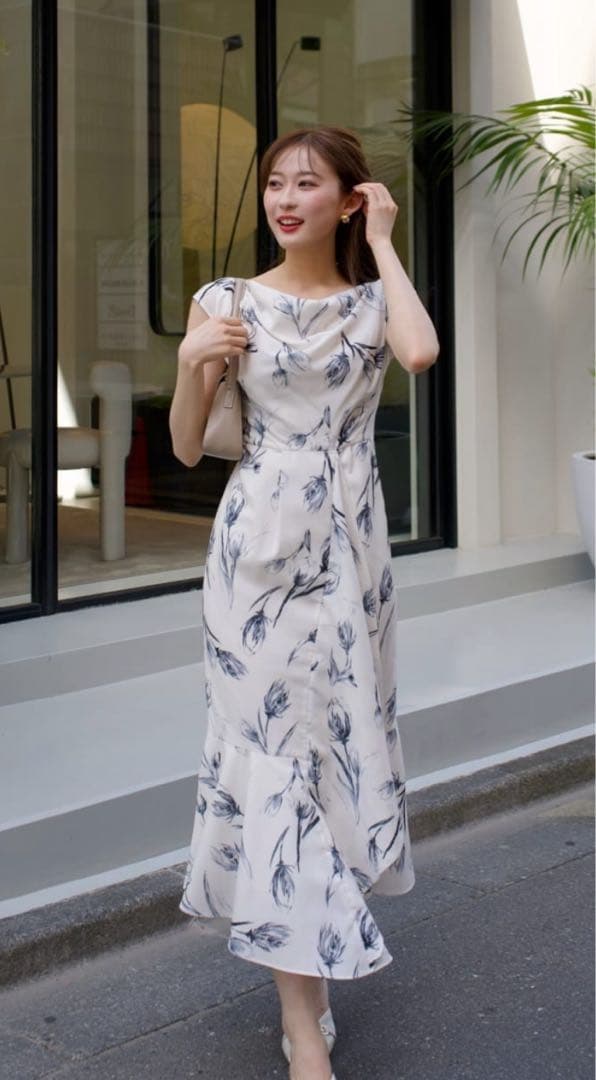 Herlipto Lea Fleur Ruffled Dress M ホワイト