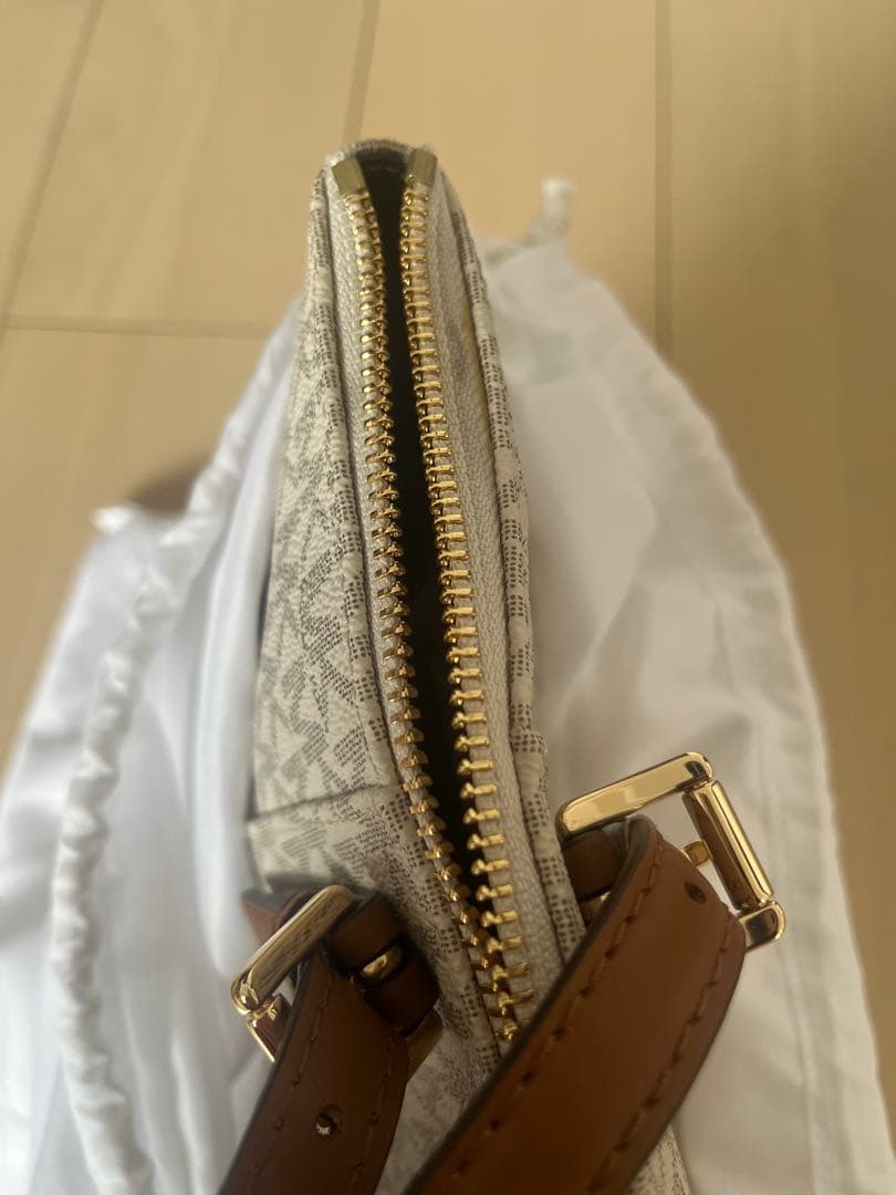 【最終価格】新品未使用MICHAEL KORS MKロゴトートバッグ