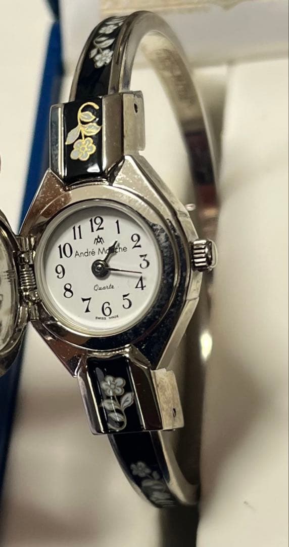 未使用品 Andre Mouche アンドレムッシュ バングルウォッチカトレア