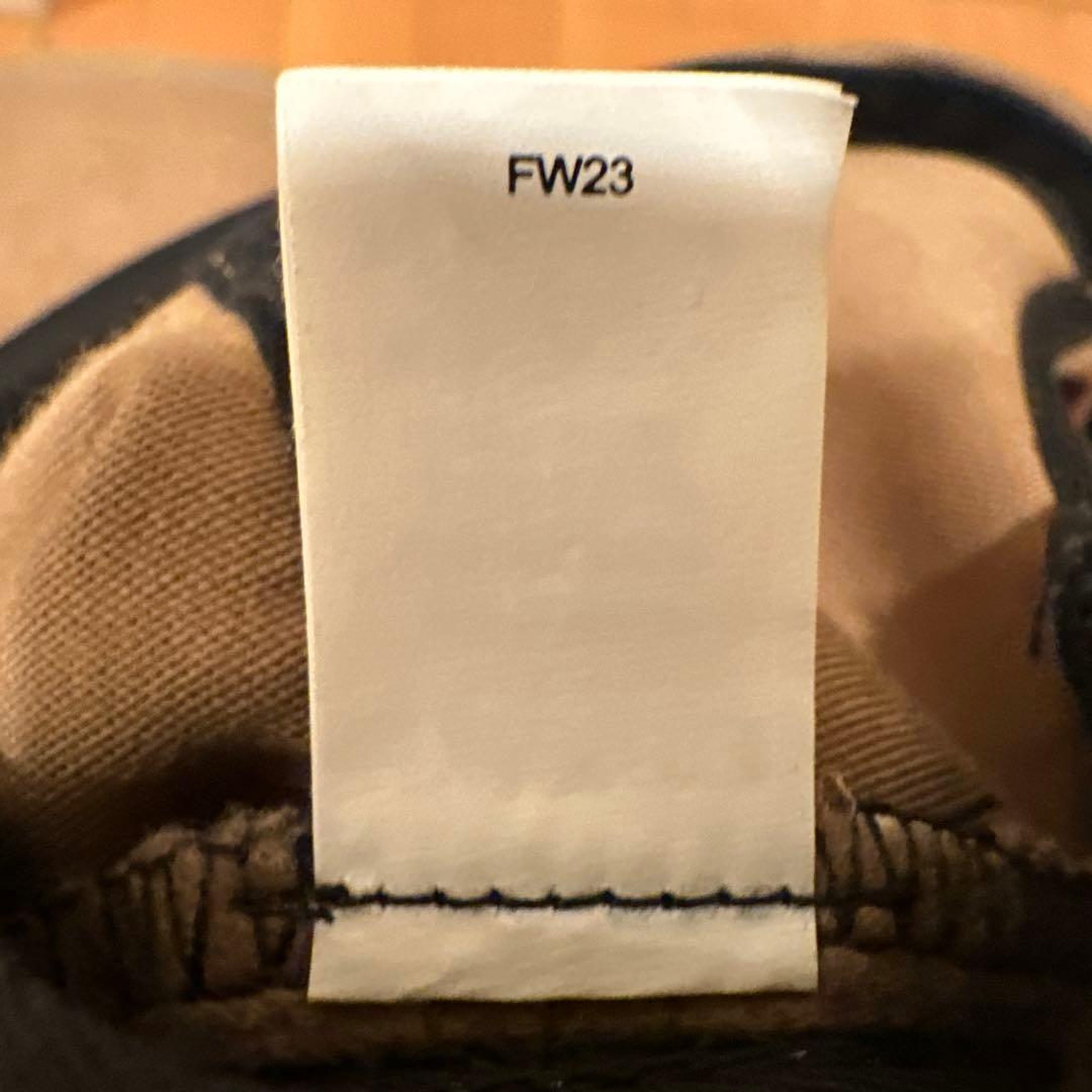 Yellow Soros 　supremeキャップ 6-Panel