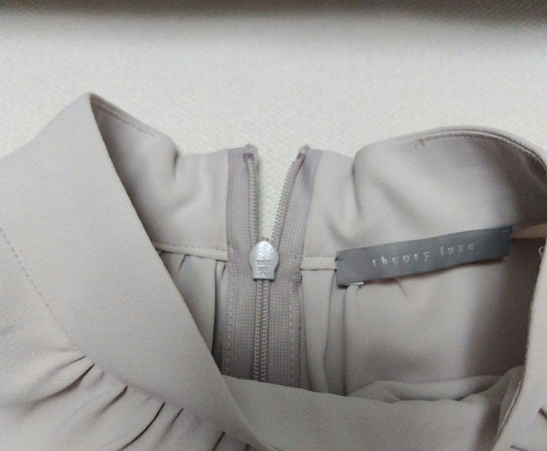 theory luxeセオリーリュクス　ブラウス38
