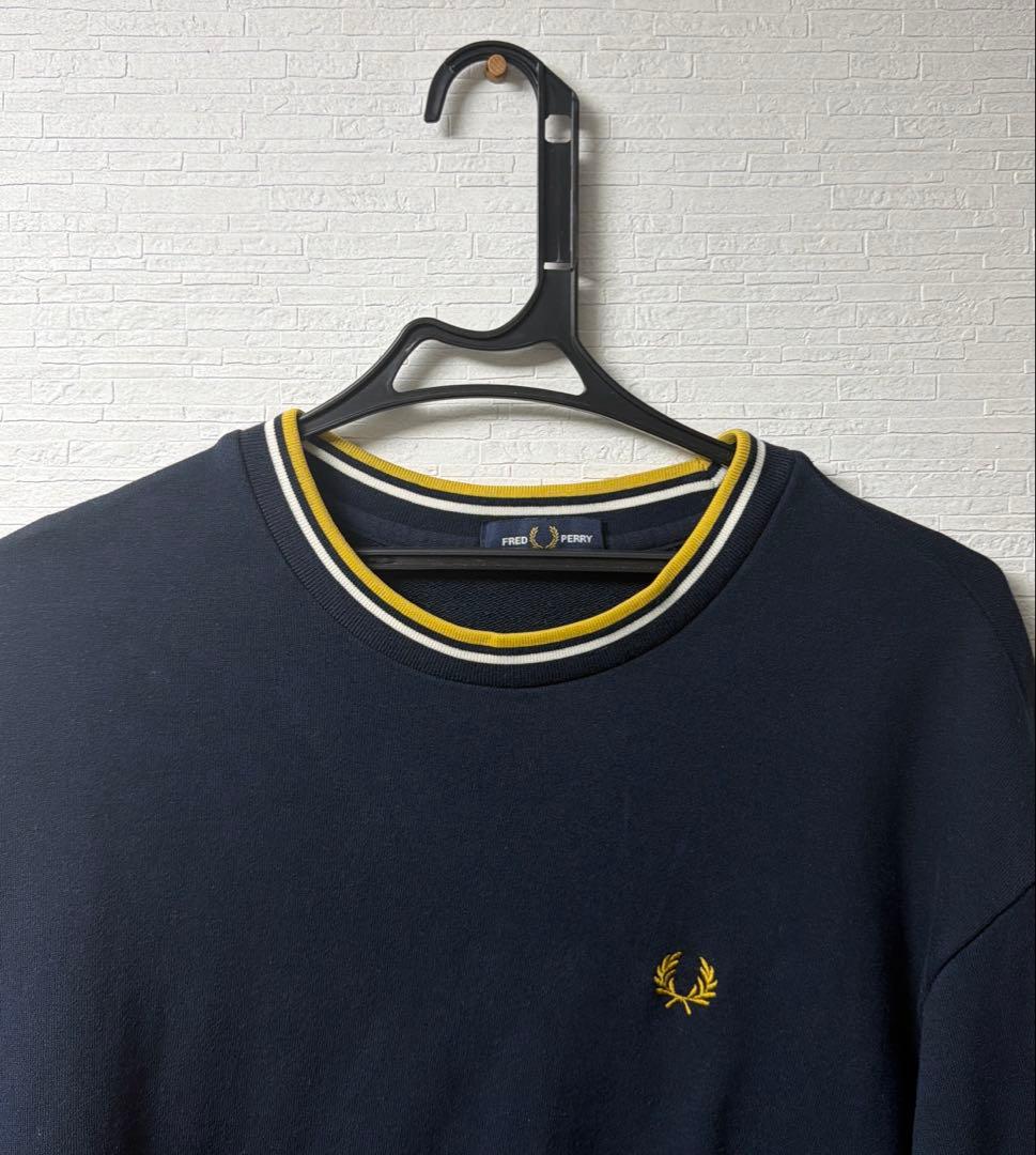 FREDPERRY フレッドペリー　トラムラインスウェットXL ブラック
