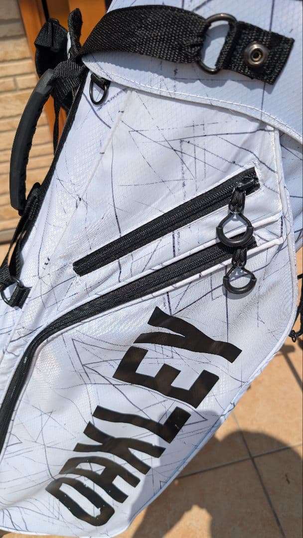 オークリー　キャディバッグ