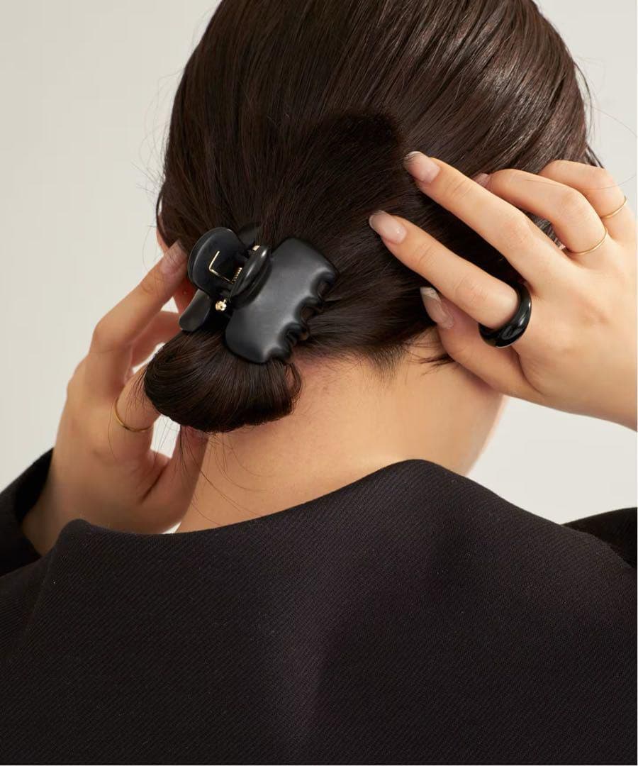 【新品未開封】UNDO HAIRWARE ヘアクリップ　NO.2