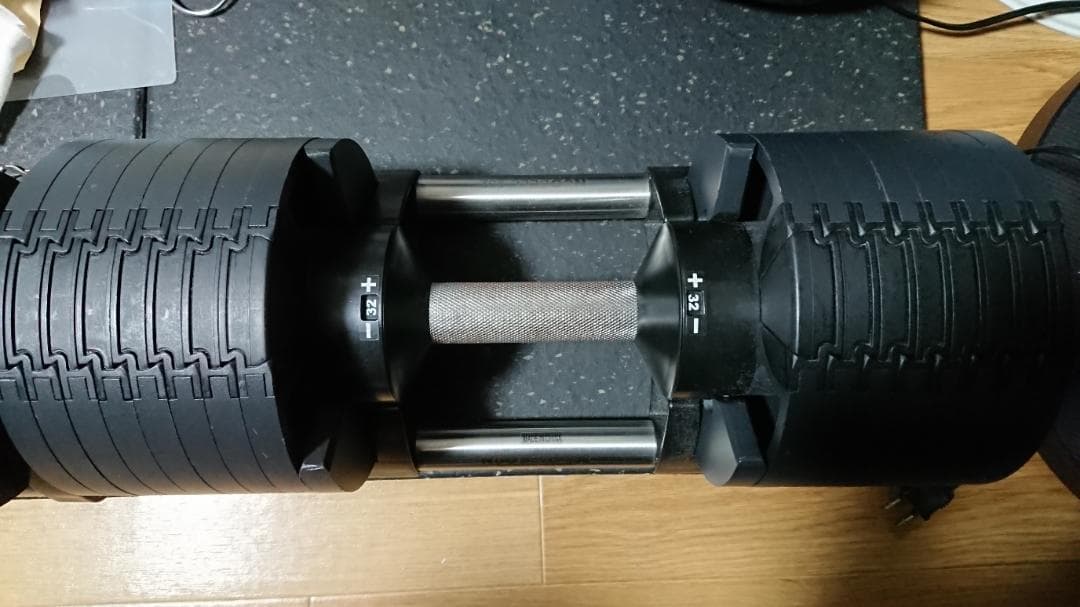 【引取りの場合5000円値引き】①FLEXBELL 可変式ダンベル 32kg