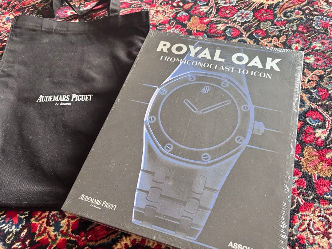 新品 Audemars オーデマピゲ ロイヤルオーク 専用カタログ