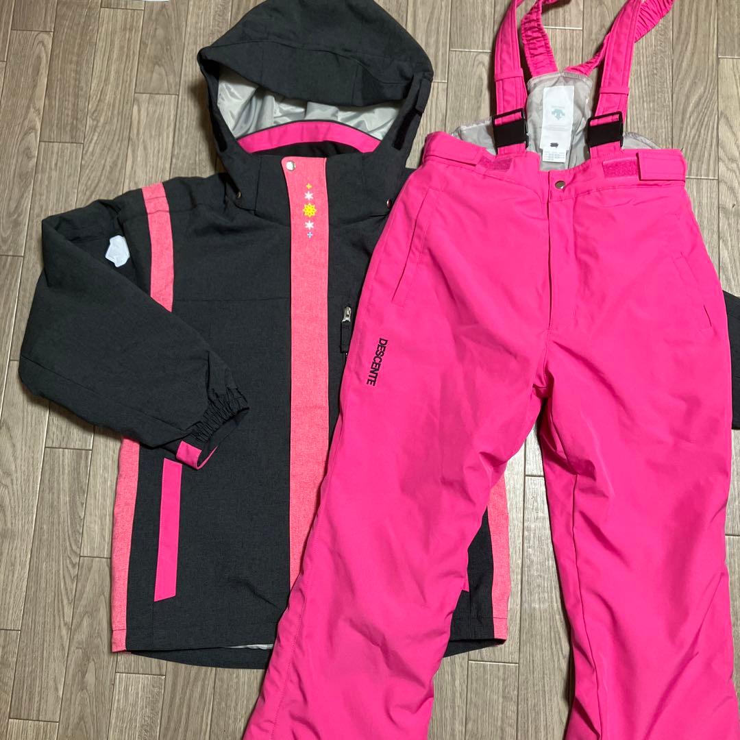 デサント　スキーウェア 上下　150