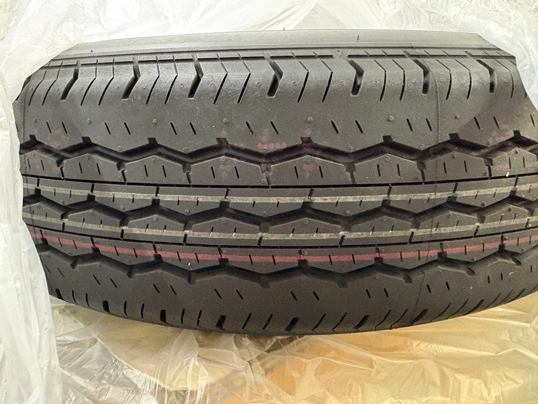 ハイエース　純正ホイールセット　未使用