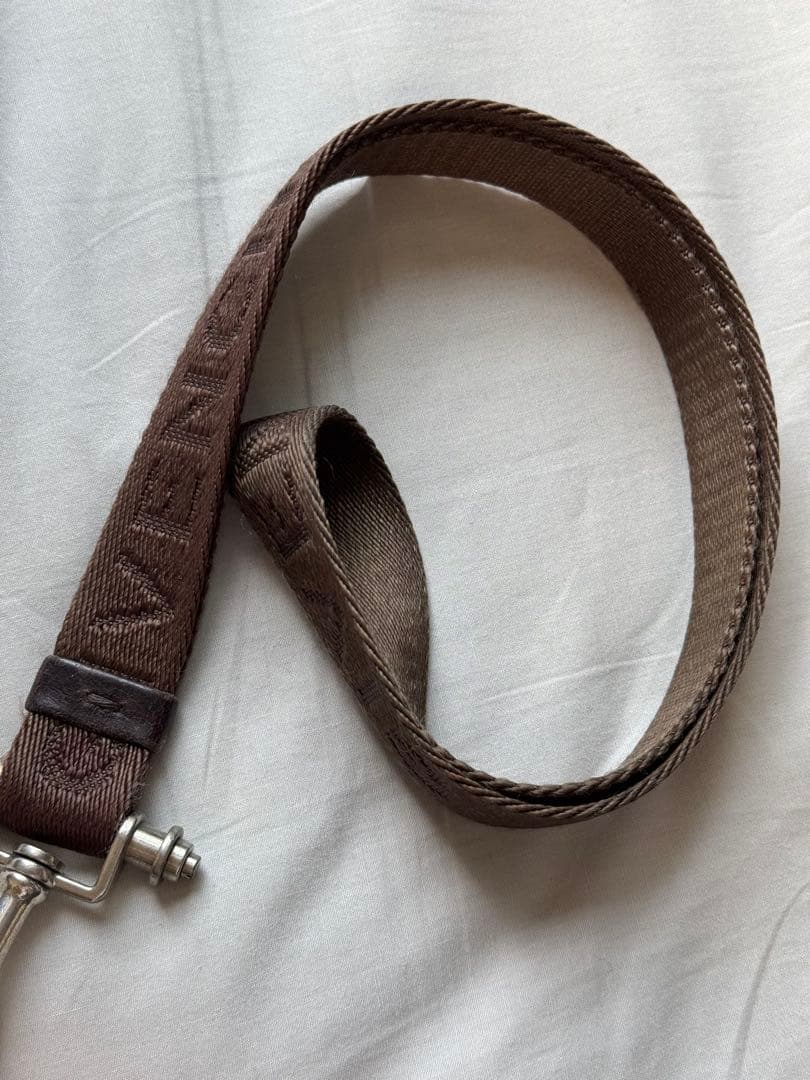 Givenchy キーリング ブラウン ネックストラップ