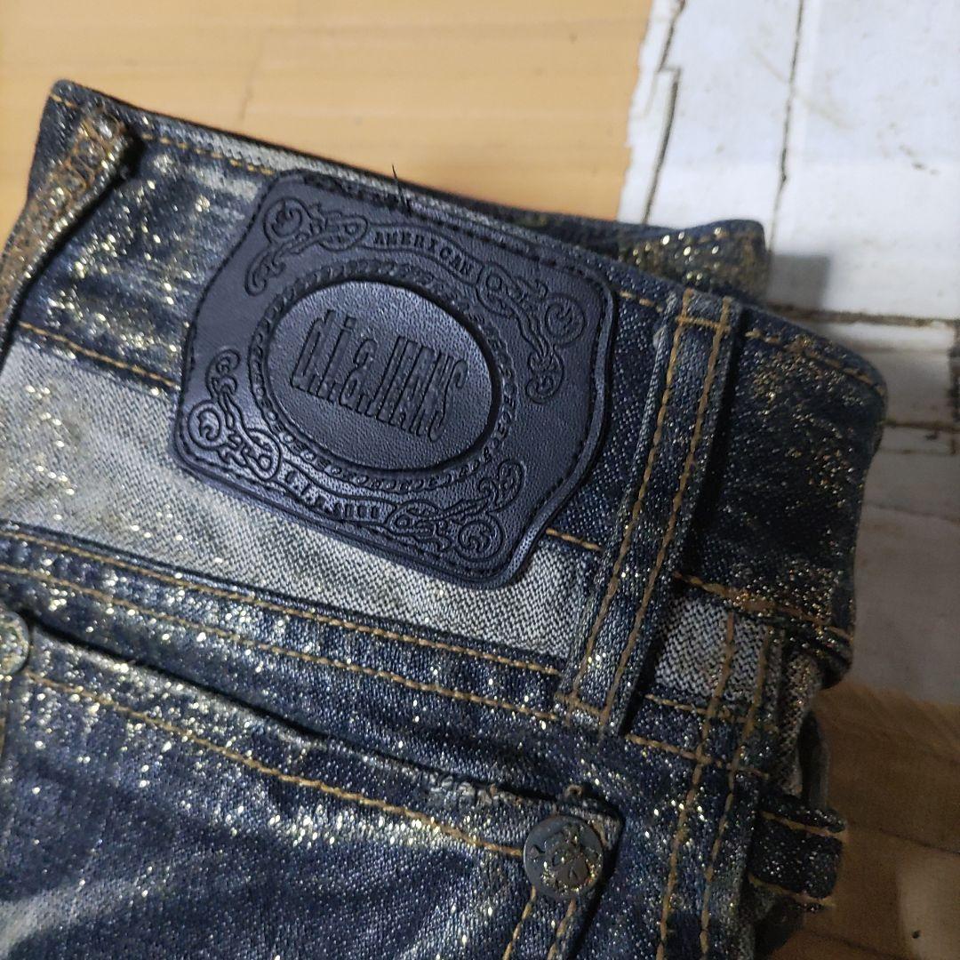 ダメージ加工 星柄 ダークブルーショートパンツ　23インチ