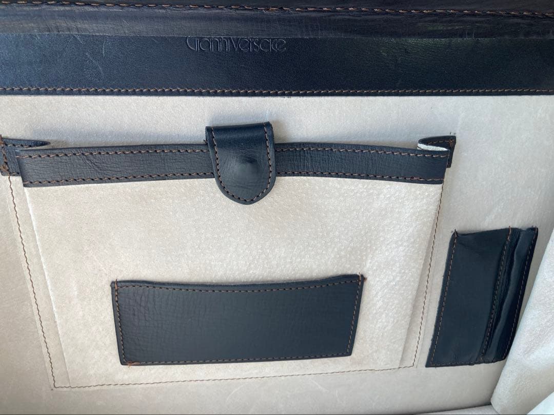 【美品】GIANNI VERSACE ダレスバッグ ビジネスバッグ 黒