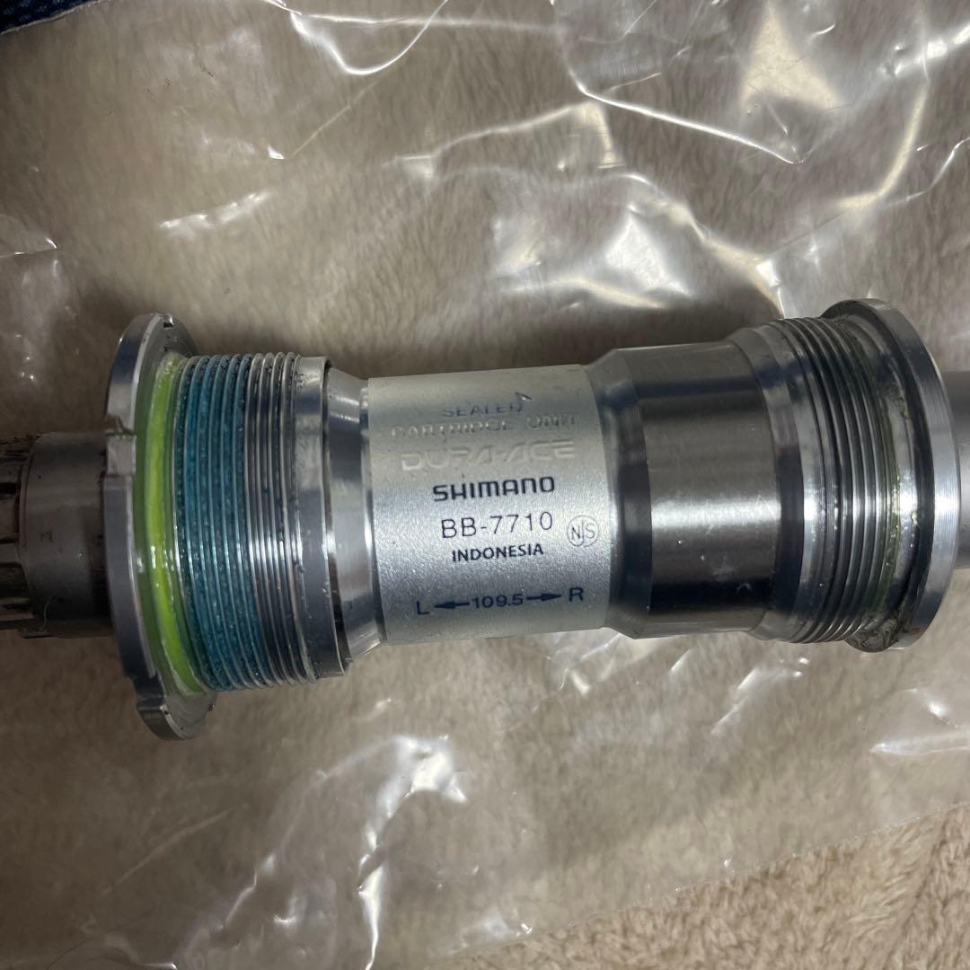 DURA ACE ピスト BB 7710