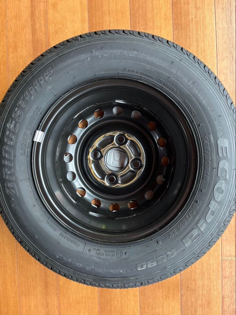 N-VAN 純正タイヤ・ホイールセット 4本