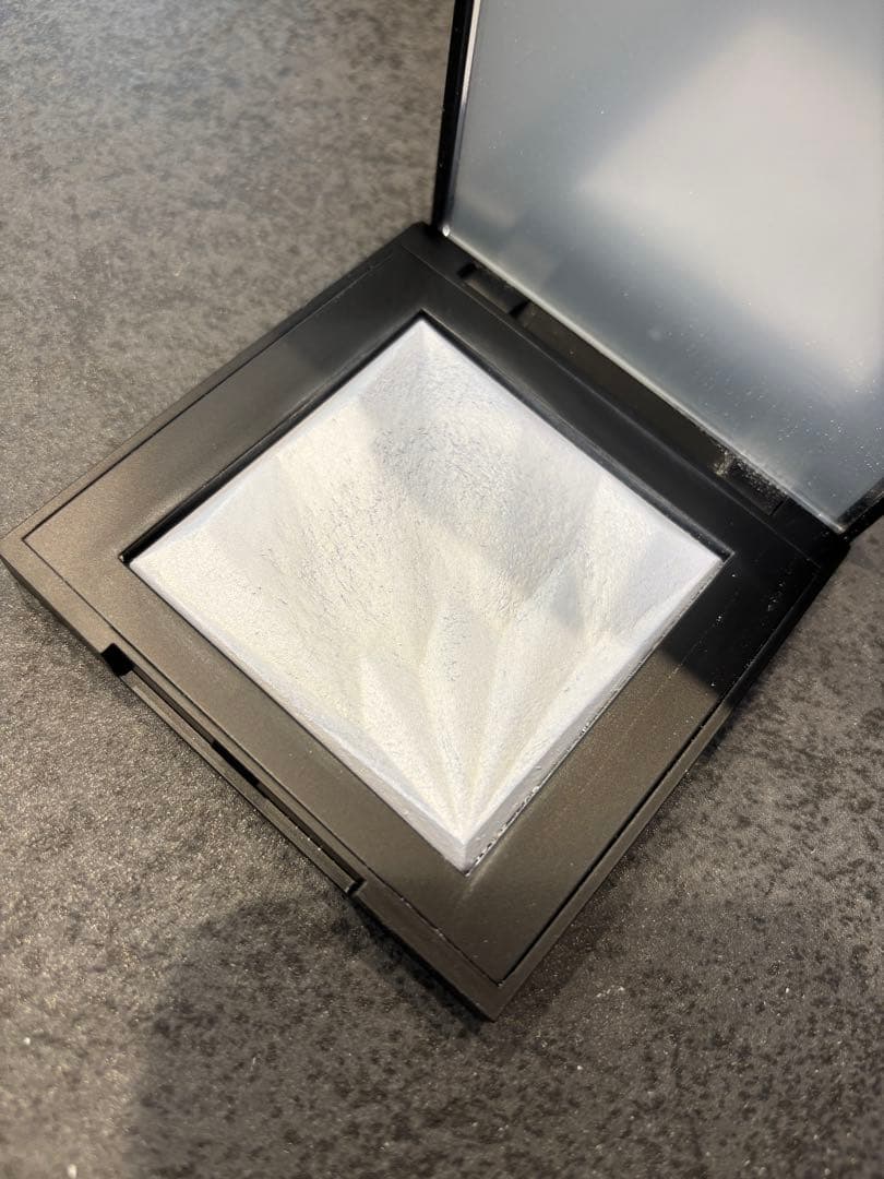 【限定品】アンリミテッドルミマットセッティングジェルインパウダー　アオタケブルー