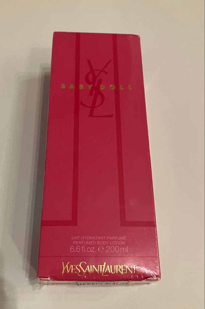 激レア【新品未開封】イブサンローラン ベビードール ボディーローション