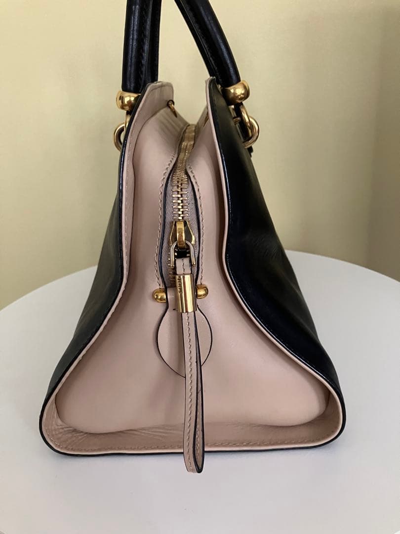 TOD’S セラ ラージ バイカラー バック&ショルダーバック