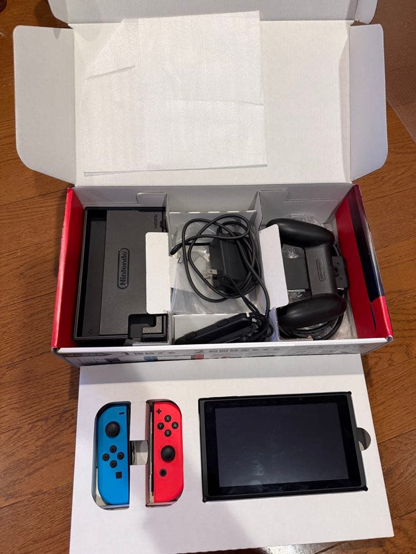 (美品)Nintendo Switch 本体 HAD-S-KABAA