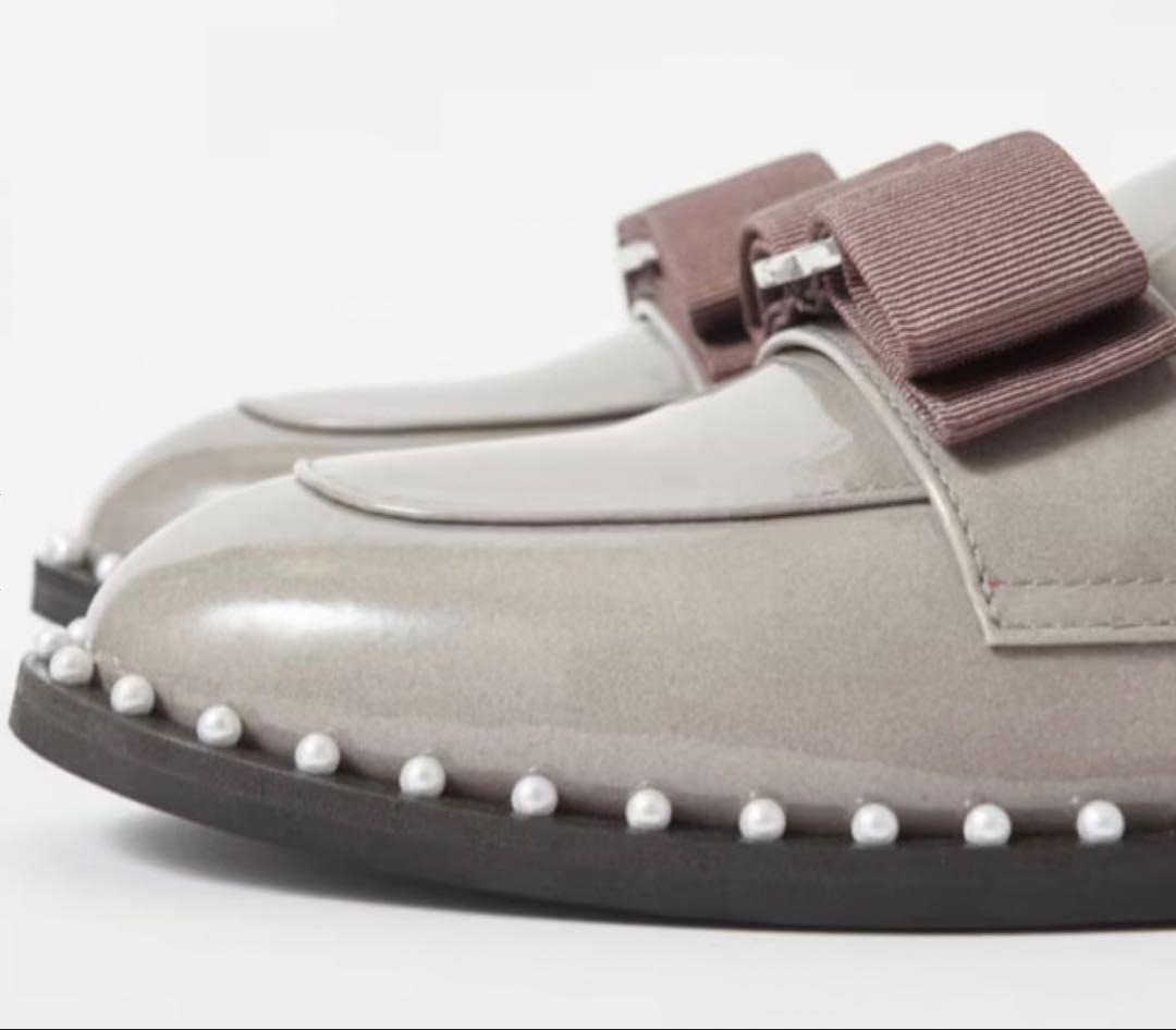 ❤️最終価格❤️✨美品✨DIANA ダイアナ リボン パール ローファー グレー系