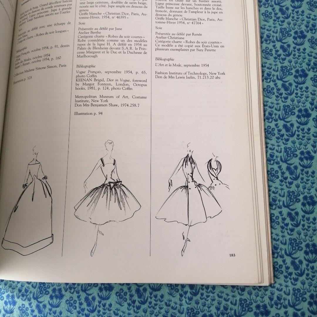 洋書　ディオール　ファッション　本