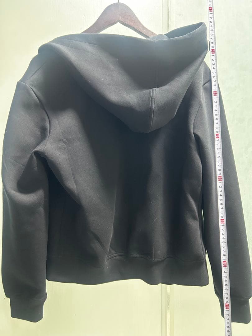PRADA ブラック ジップアップパーカー