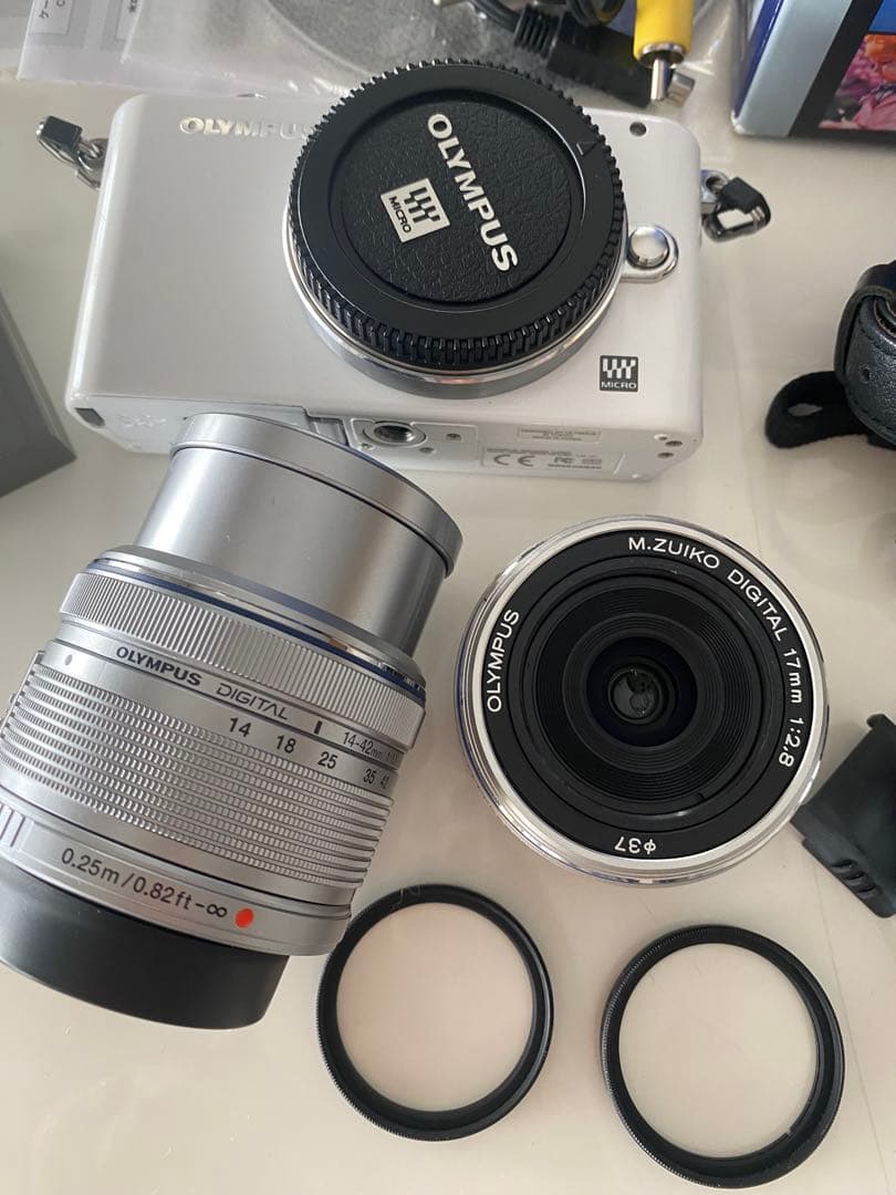 OLYMPUS PEN mini E-PM1 ミラーレスカメラ