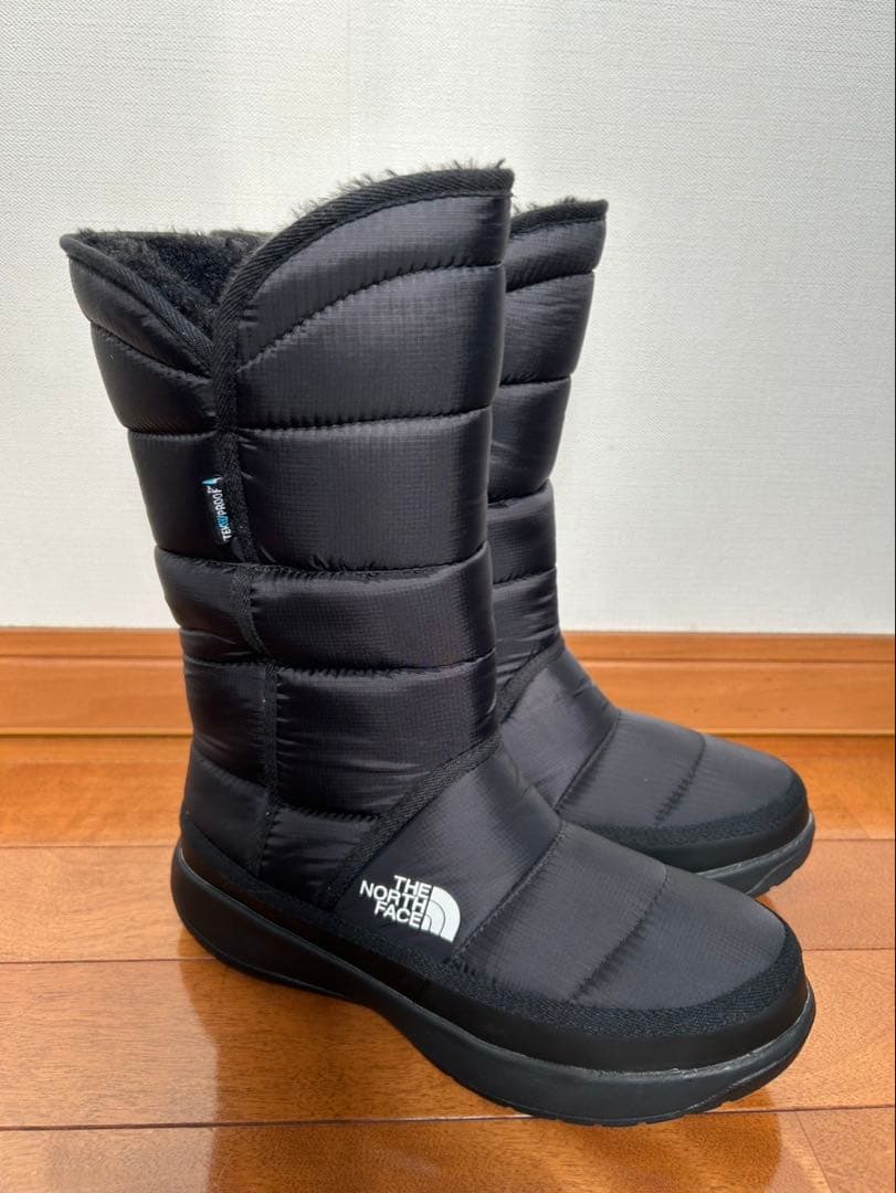 未使用 ザノースフェイス 防水ブーツ ウォータープルーフ 23 ブラック