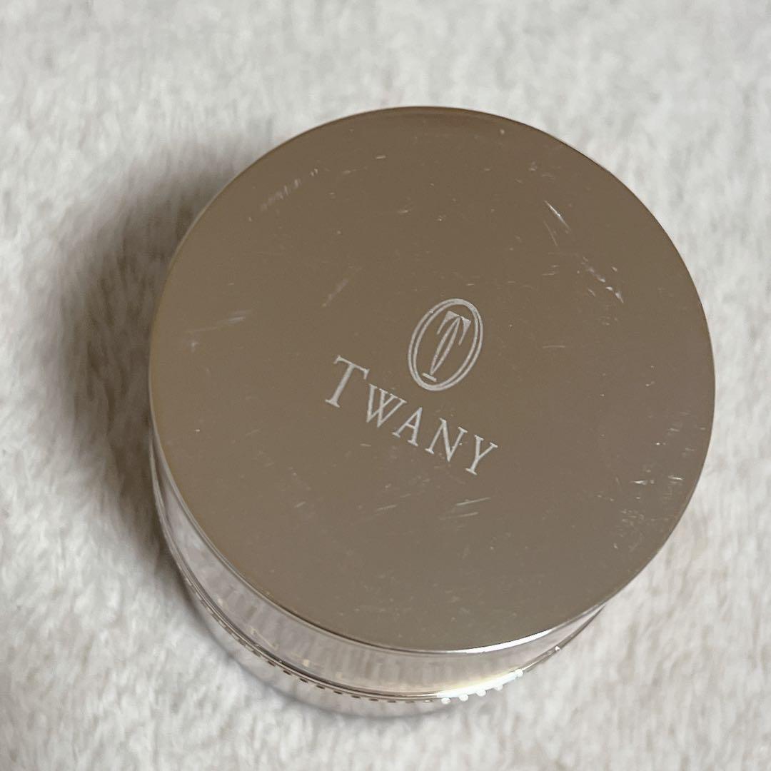 トワニー　クリーム