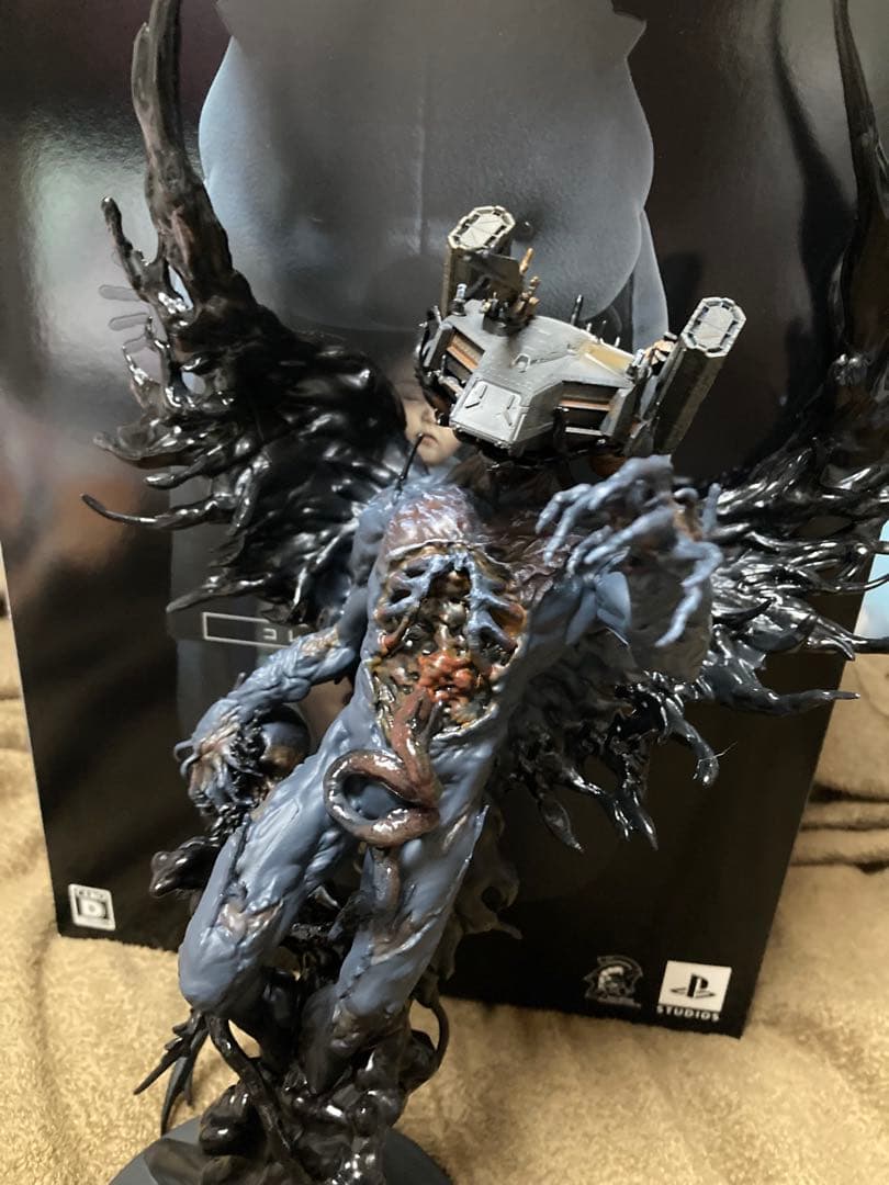 中古　デス・ストランディング2 コレクターズエディション　※グッズのみ