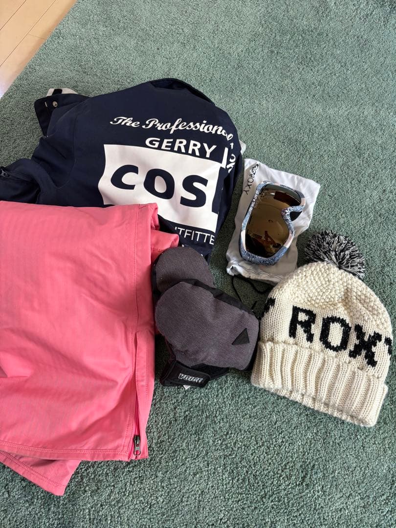 スキーウェアなど