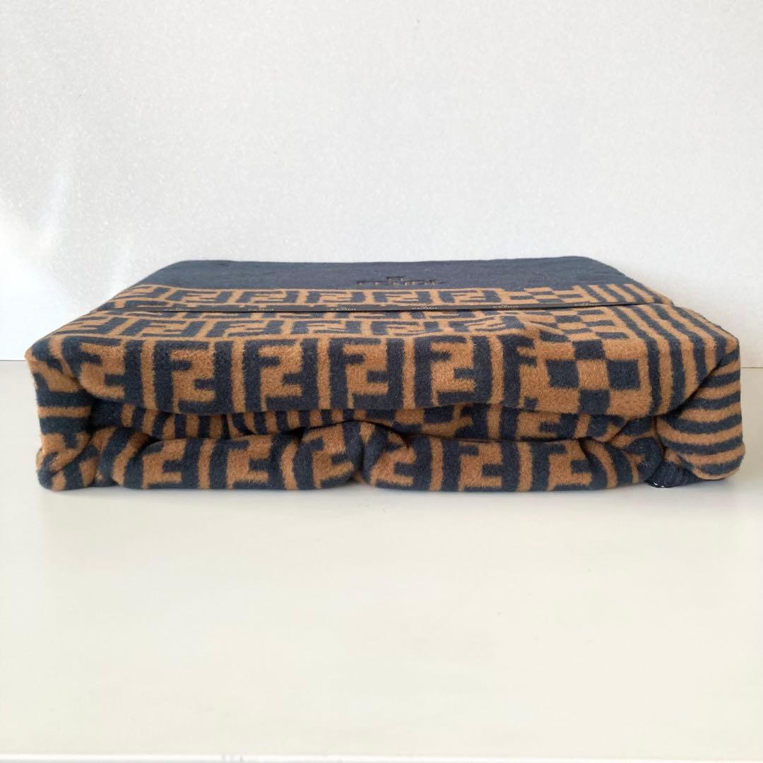 未使用 FENDI フェンディ ズッカ柄 綿毛布 ブランケット140×210