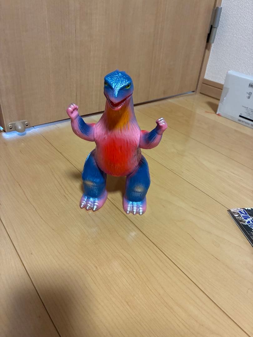 ブルマァクの怪獣シリーズ ゴジラ プラモ版 ピンクカラー M1号 マルサン