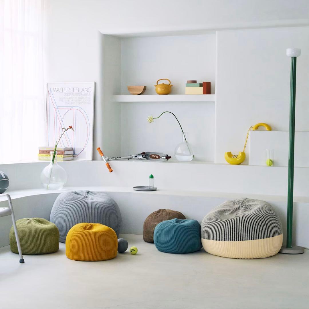 ［ＩＤＥＥ］ＰＵＵＦ BODY + COVER ホワイト×ブラック 70cm