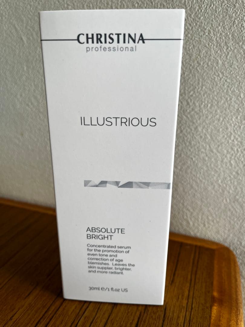 CHRISTINA ILLUSTRIOUS ABSOLUTE ブライト