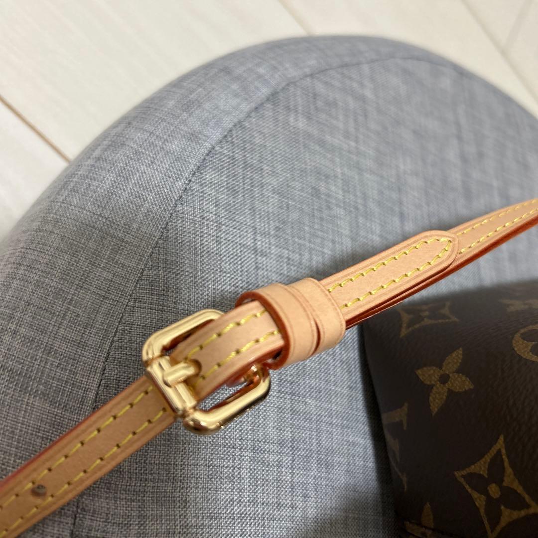 ショルダーバッグ　バッグ　斜めがけバッグ　ポシェット