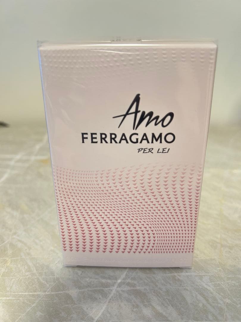 フェラガモ⭐︎FERRAGAMO【新品未開封】アモ　パーレイ　香水