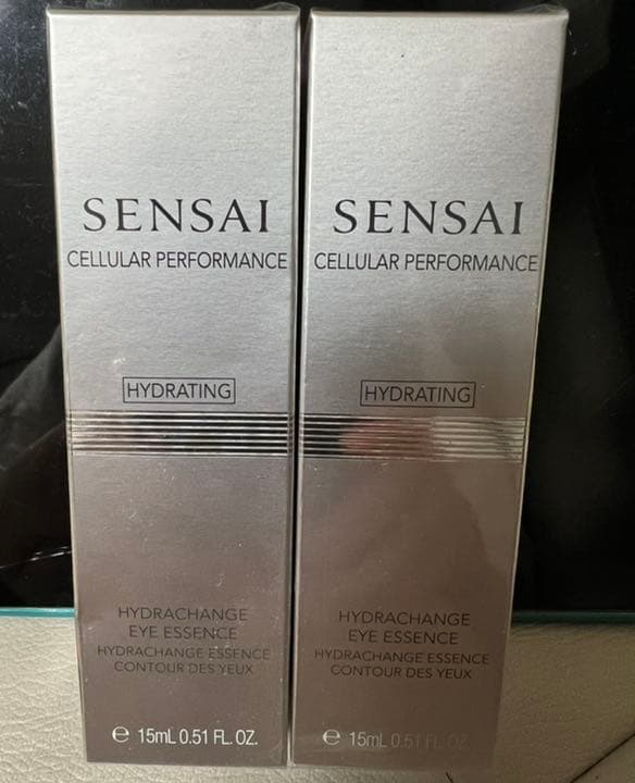 KANEBO センサイセルラーパフォーマンスイドラチェンジアイエッセンス　新品