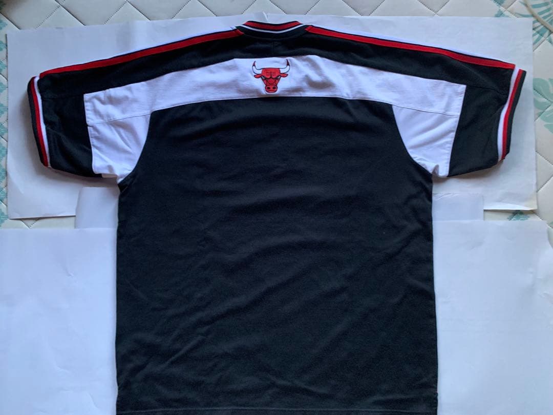 ナイキ　90’S　シカゴ・ブルズ シューティングシャツ　Bulls