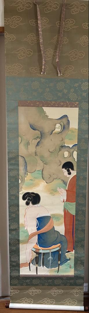 k*3様 橋本永郁 聴琴　美人図　双幅 共箱 漆塗軸先 掛け軸　骨董品