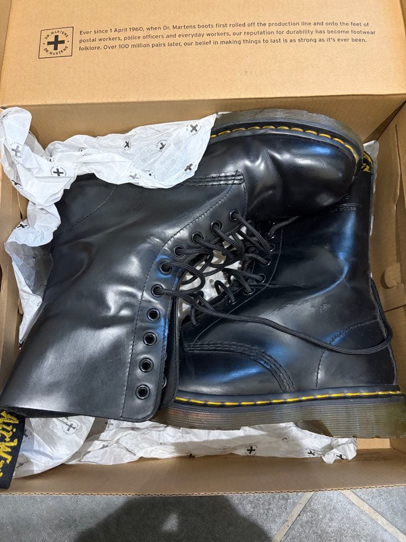 Dr. Martens 黒 10ホール